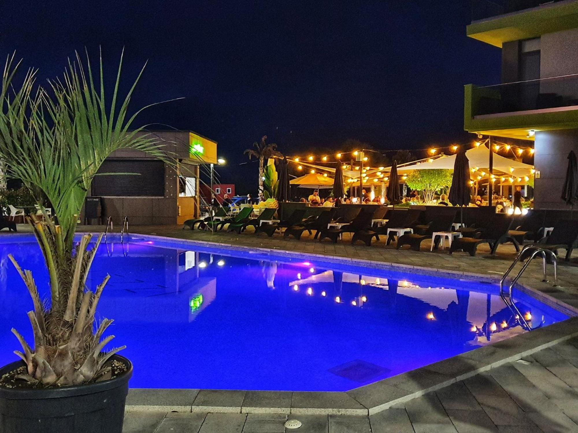 Aquamarine - Pool & Spa Beach Resort Năvodari Exterior foto