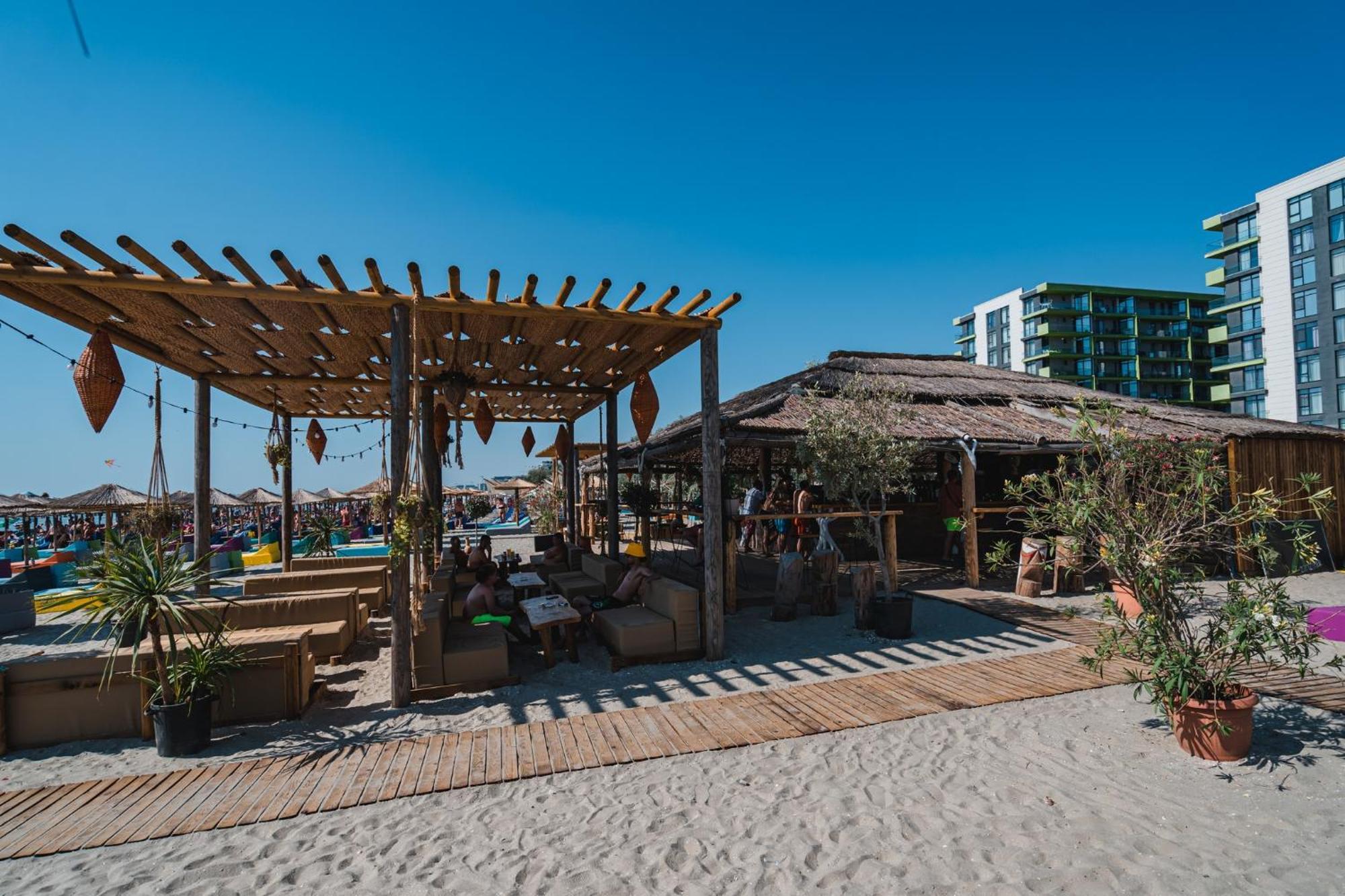 Aquamarine - Pool & Spa Beach Resort Năvodari Exterior foto