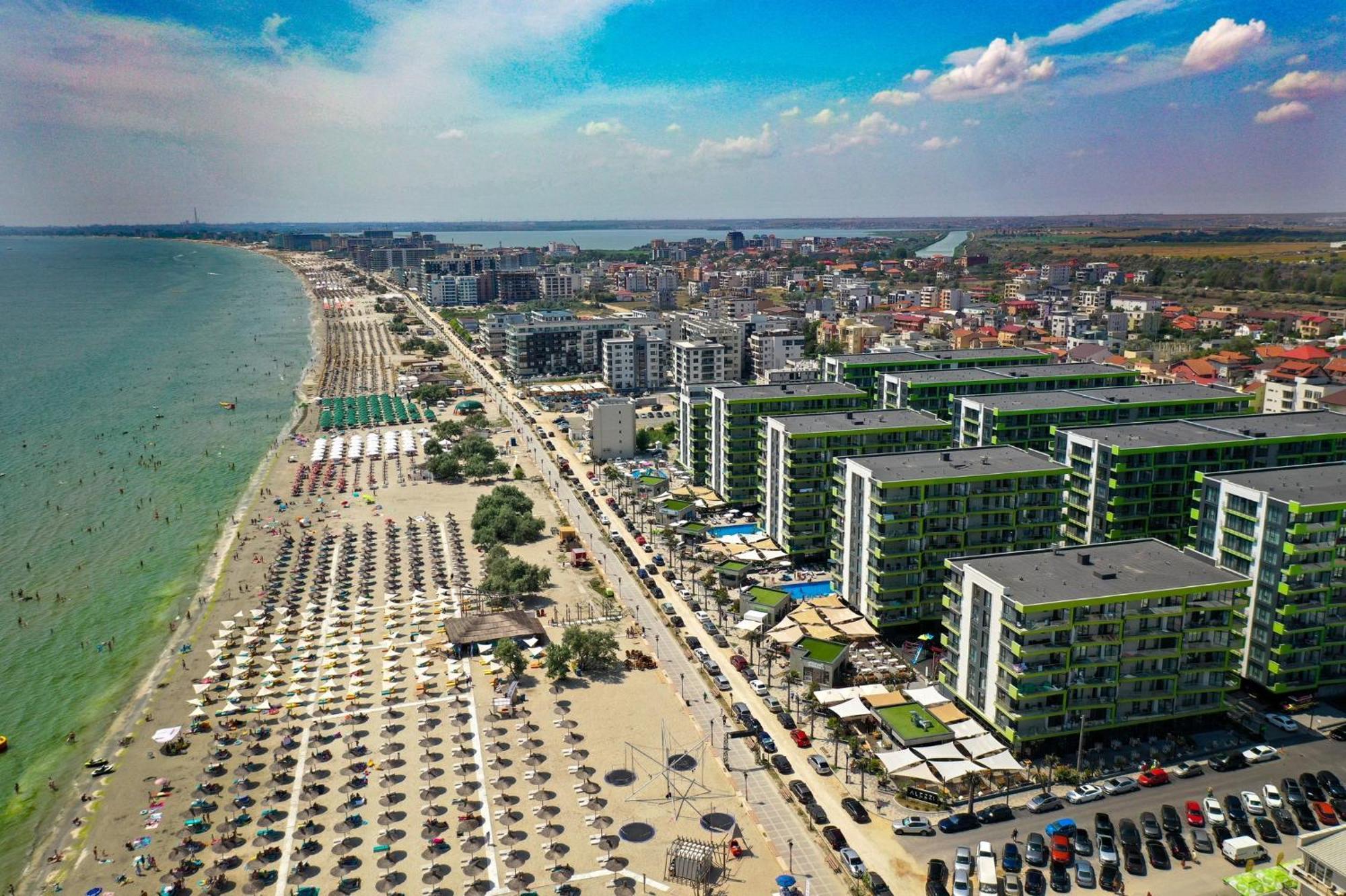 Aquamarine - Pool & Spa Beach Resort Năvodari Exterior foto