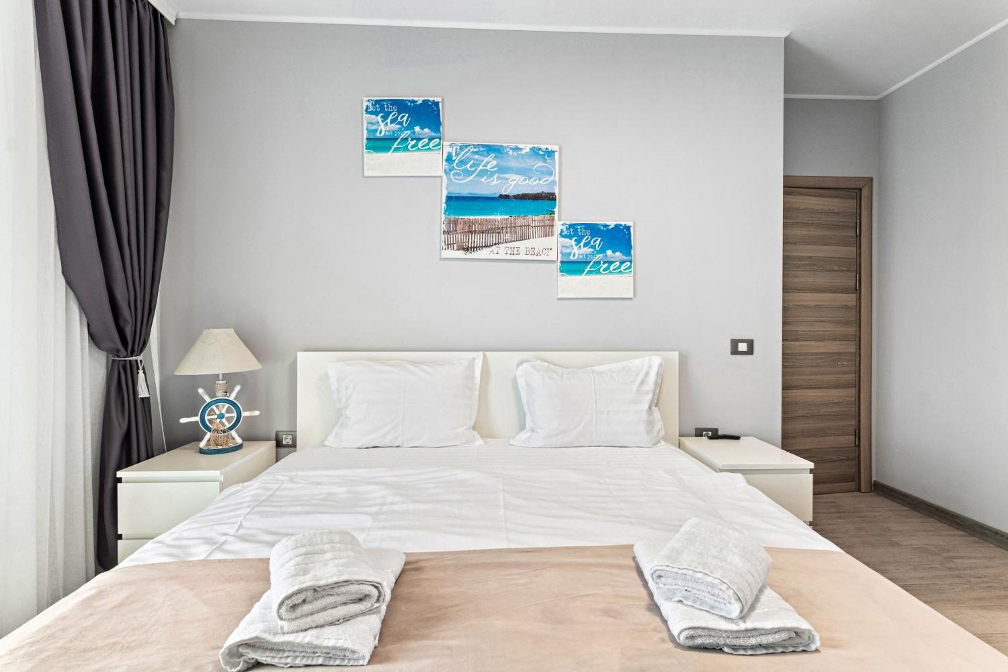 Aquamarine - Pool & Spa Beach Resort Năvodari Exterior foto